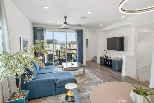 27465 Chamise, Valencia, CA 91381