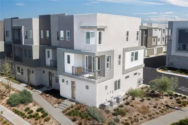 26857 Laurel Mountain Loop, Valencia, CA 91381