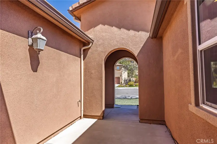 19122 Graham, Saugus, CA 91350 - #3