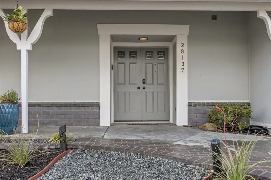 28137 Oaklar, Saugus, CA 91350 - #3