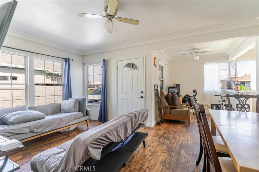 4814 W 131st Street, Hawthorne, CA 90250 - #2