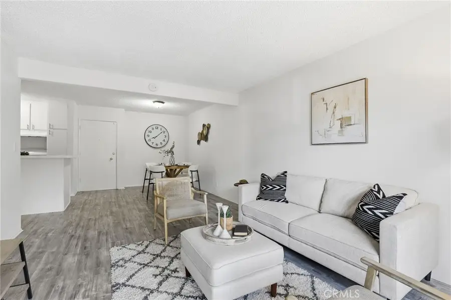 18620 Hatteras #276, Tarzana, CA 91356 - #2