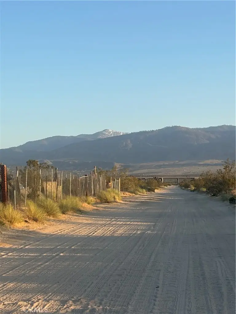 0 Avenue V4, Llano, CA 93591 - #2