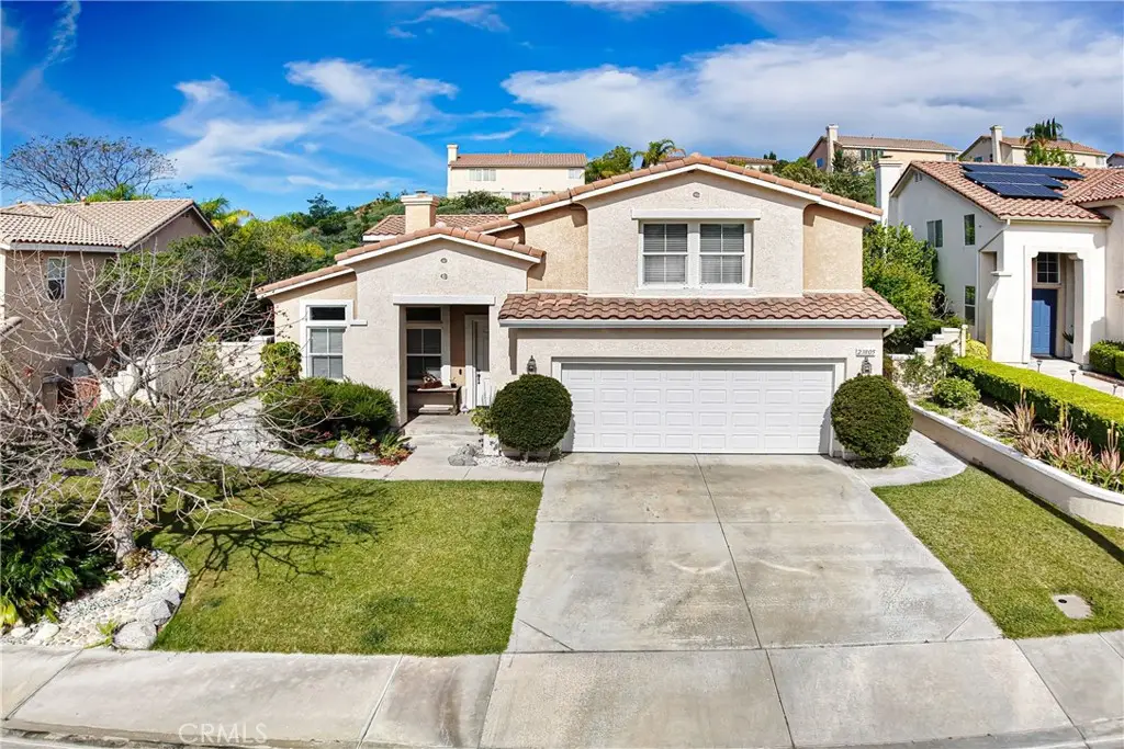 23805 Oak View, Newhall, CA 91321 - #1