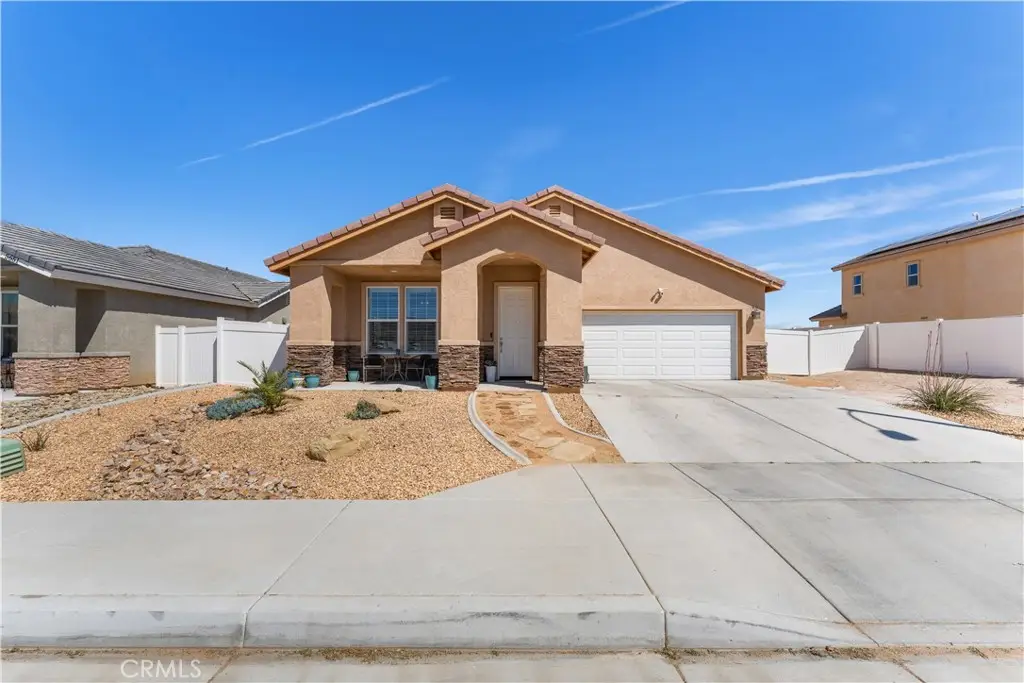 5645 W Avenue J15, Lancaster, CA 93536 - #1