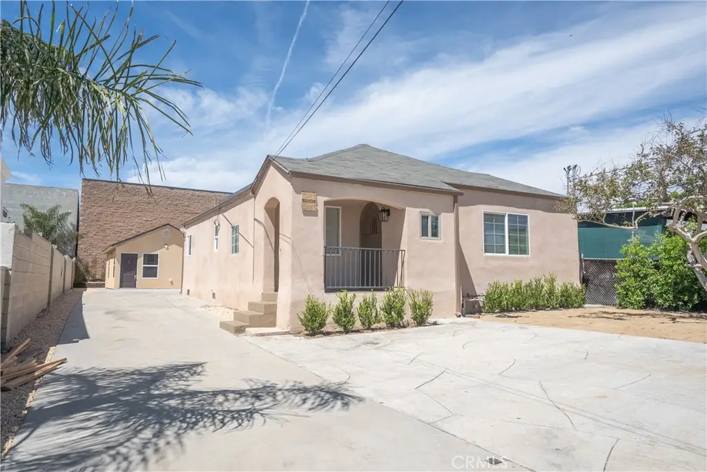 13463 Brownell, San Fernando, CA 91340 - #1
