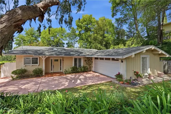 4820 Dunman, Woodland Hills, CA 91364