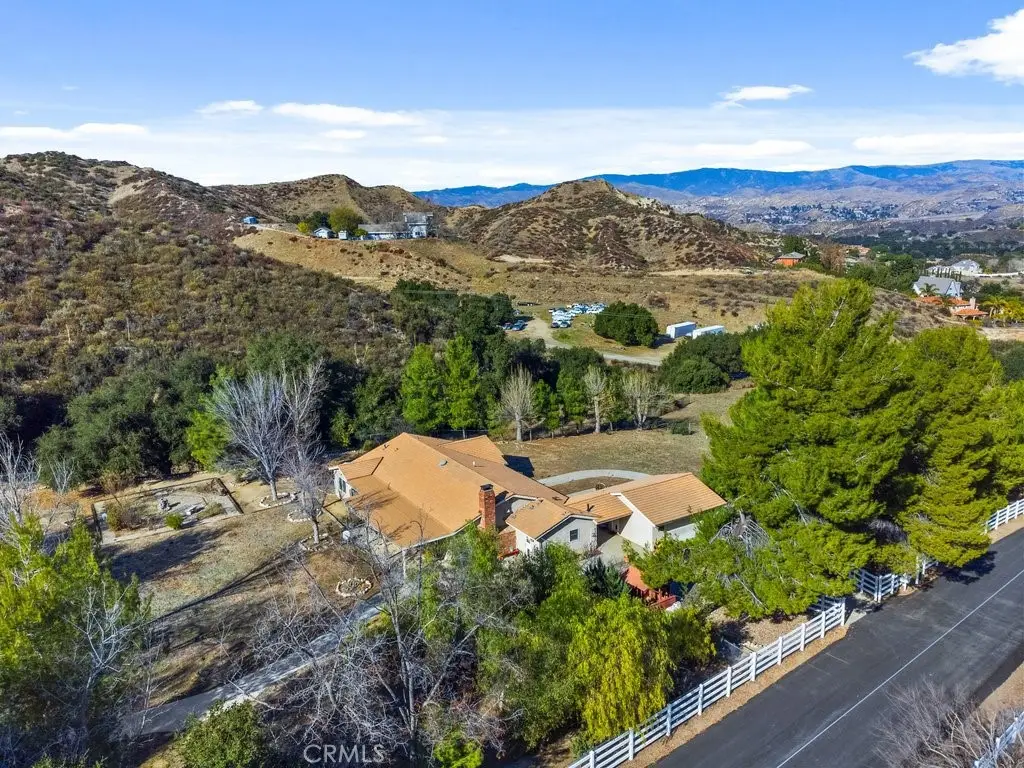 26615 Mountain Park Road, Canyon Country, CA 91387 - #1