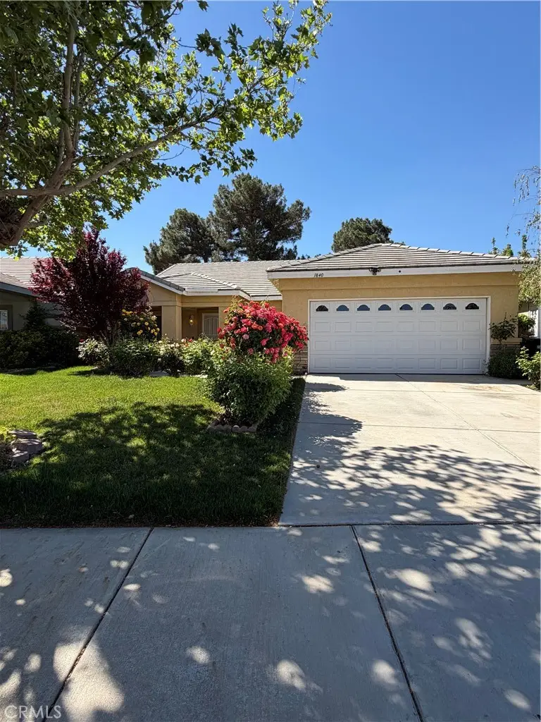 1840 W Holguin, Lancaster, CA 93534 - #2