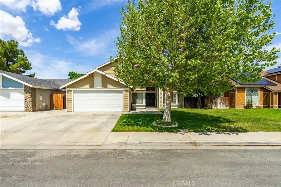 1605 Bluebell, Lancaster, CA 93535 - #3