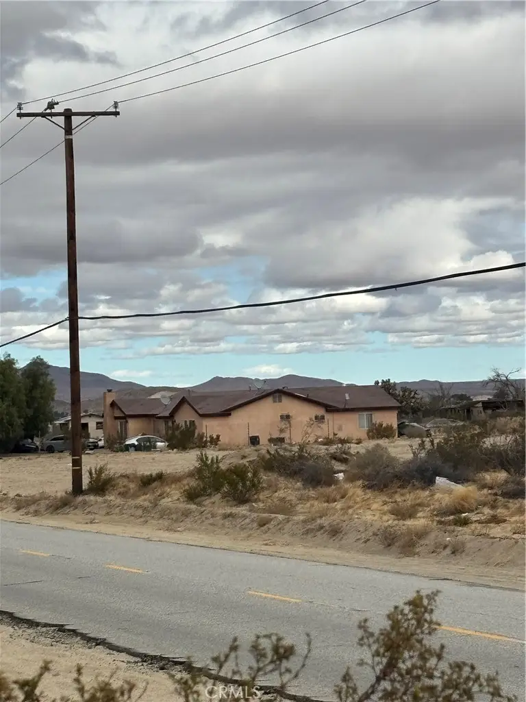 165 E Avenue S8, Palmdale, CA 93591 - #1