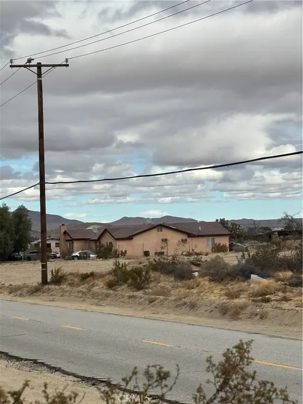 165 E Avenue S8, Palmdale, CA 93591