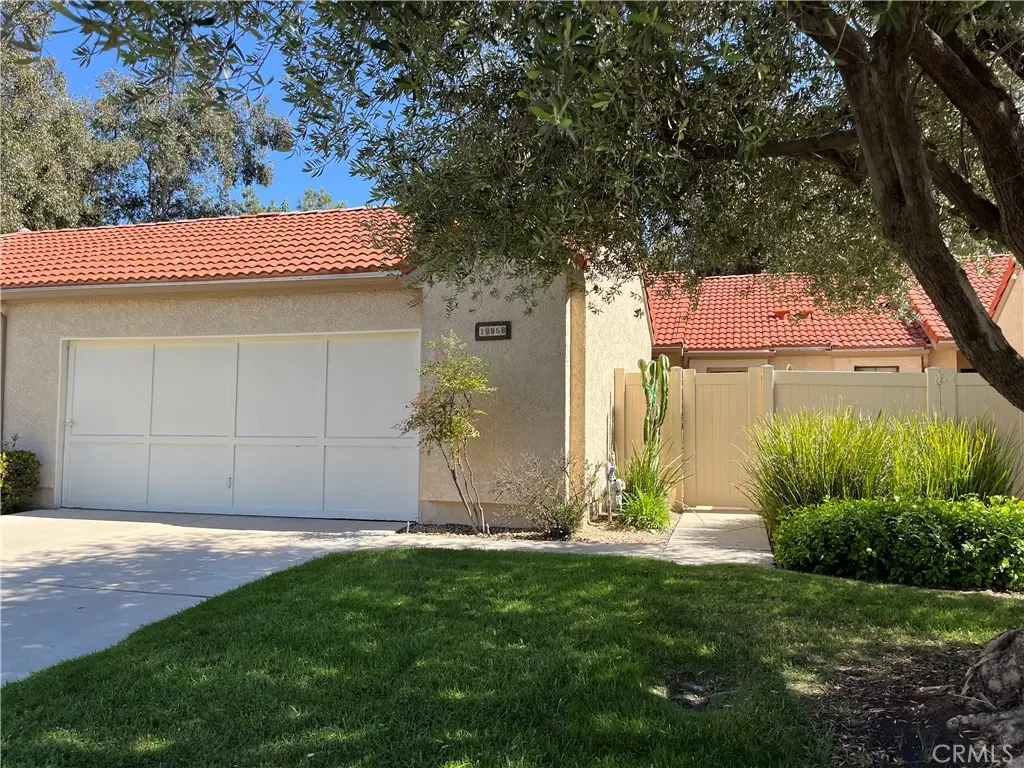 19958 Avenue Of The Oaks, Newhall, CA 91321 - #1