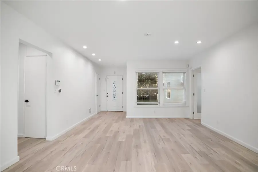 7118 Sunnybrae, Winnetka, CA 91306 - #2