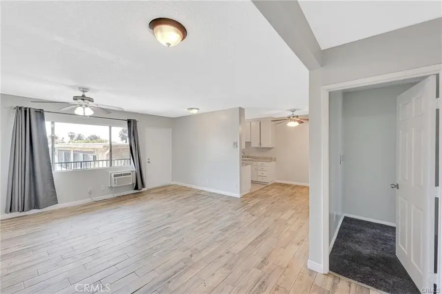 8800 Cedros Avenue #207, Panorama City, CA 91402 - #3