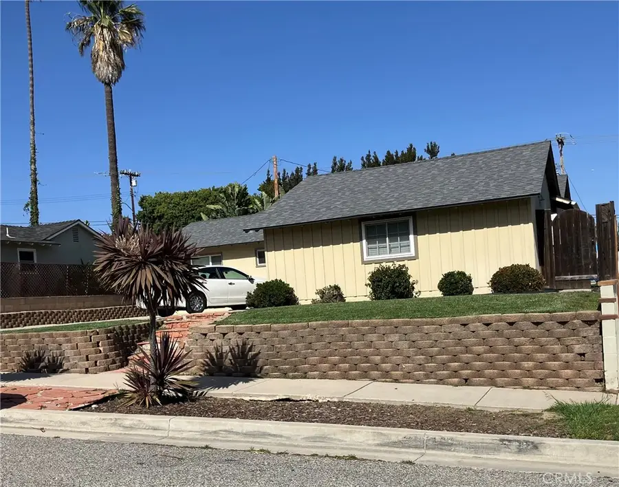 124 Hastings, San Buenaventura Ventura, CA 93003 - #2