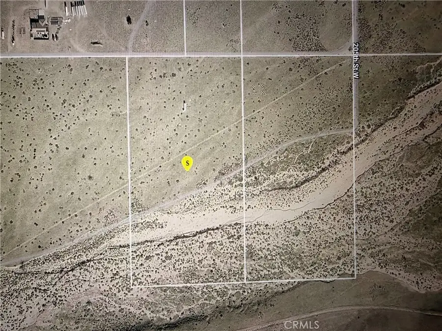 207 Cor Ave G 207th Stw, Lake Hughes, CA 93532 - #2