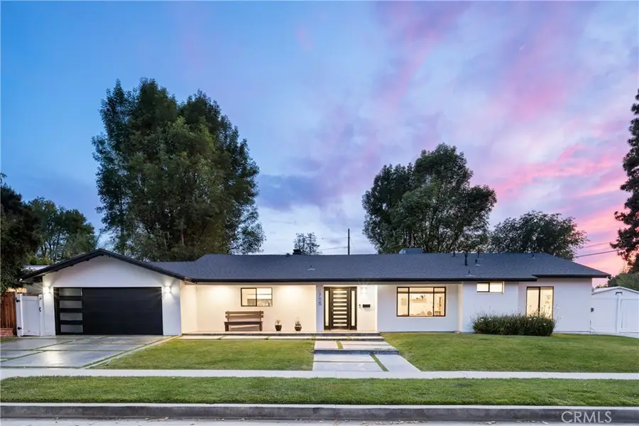 4755 Degovia Avenue, Woodland Hills, CA 91364 - #2