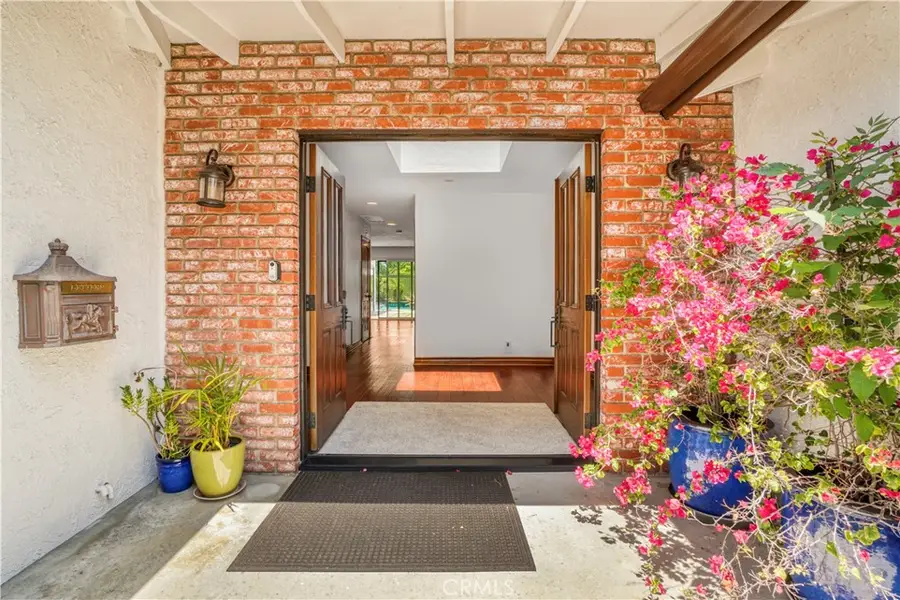 23507 Sylvan, Woodland Hills, CA 91367 - #3