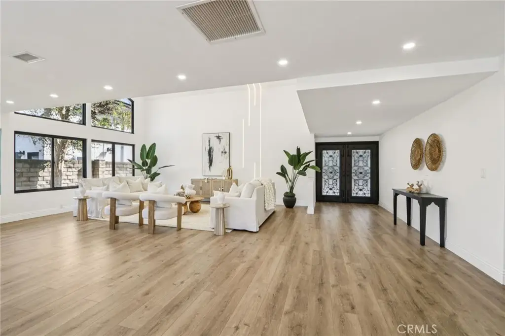 22925 Styles, Woodland Hills, CA 91367 - #1