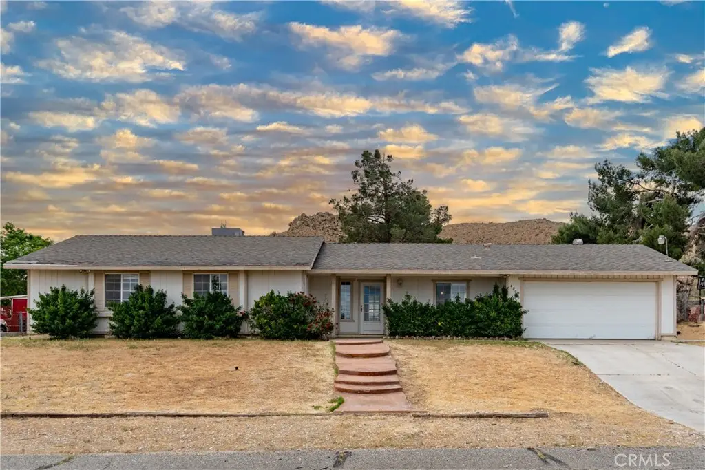 40030 176th E, Palmdale, CA 93591 - #1