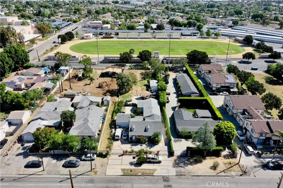 10918 Laurel Canyon, San Fernando, CA 91340 - #3