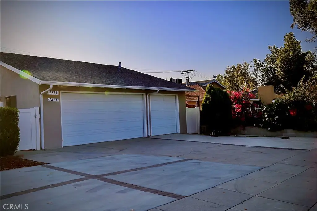 4813 Topanga Canyon, Woodland Hills, CA 91364 - #1