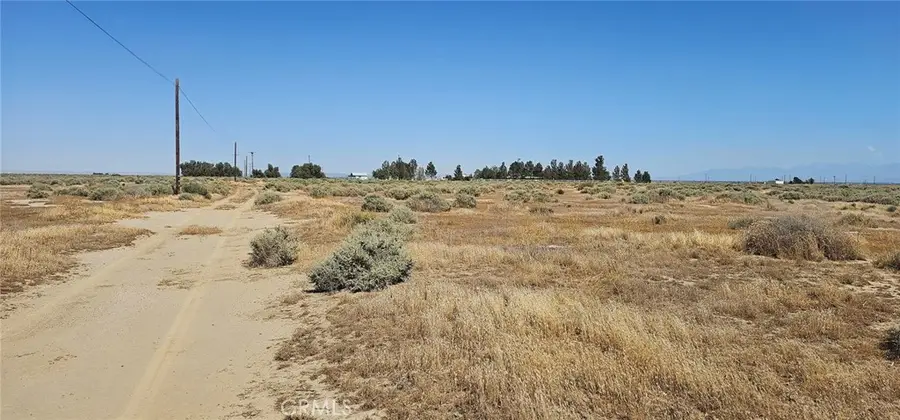 0 55th West Avenue C-10, Lancaster, CA 93536 - #2
