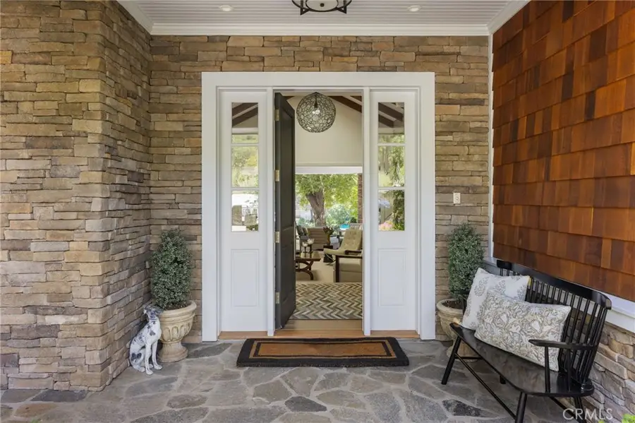 2210 Triunfo Place, Agoura Hills, CA 91301 - #2
