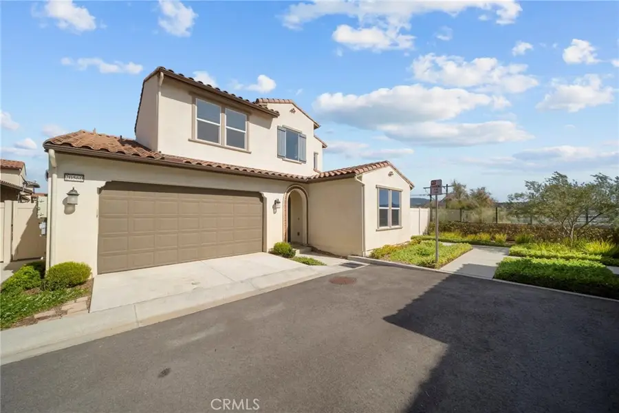 20560 Galloway Drive, Saugus, CA 91350 - #2