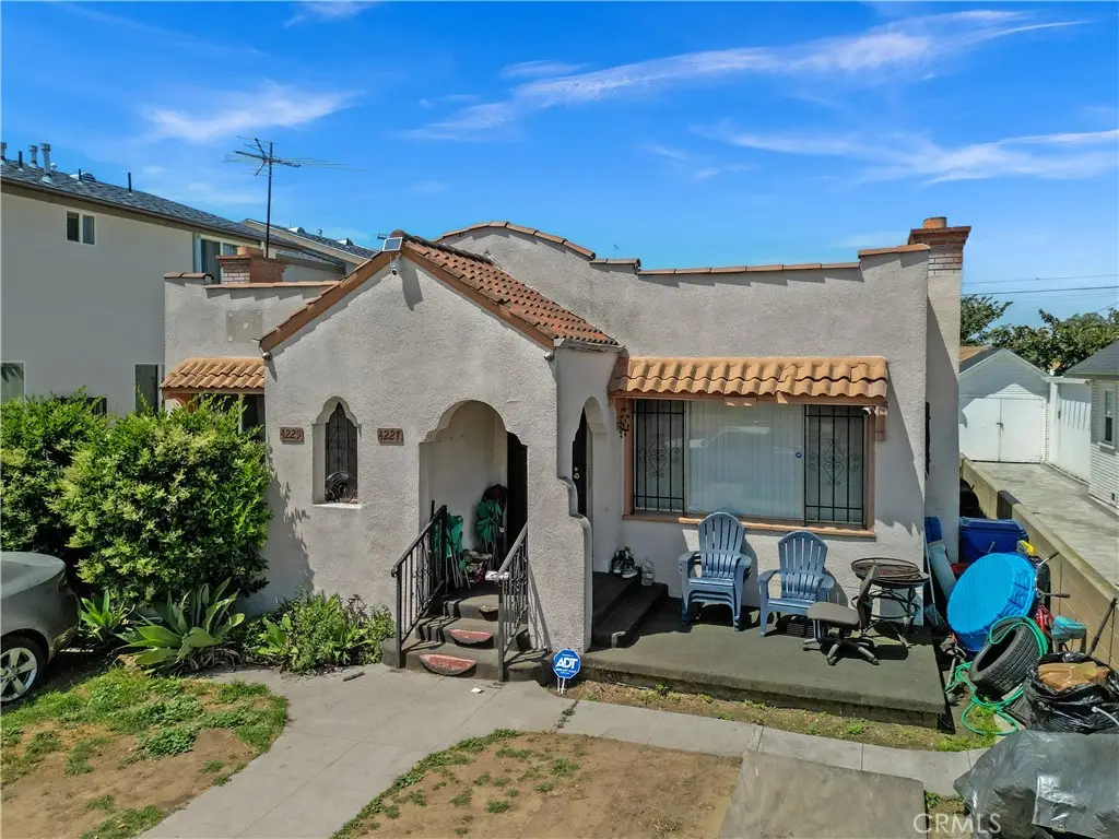 4227 Walton Avenue, Los Angeles, CA 90037 - #1