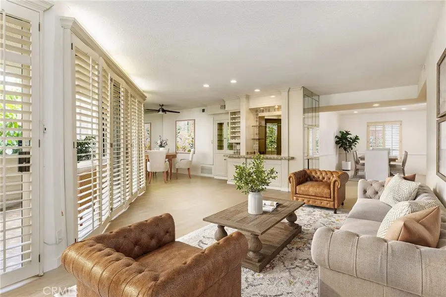 5216 Yarmouth #105, Encino, CA 91316 - #3