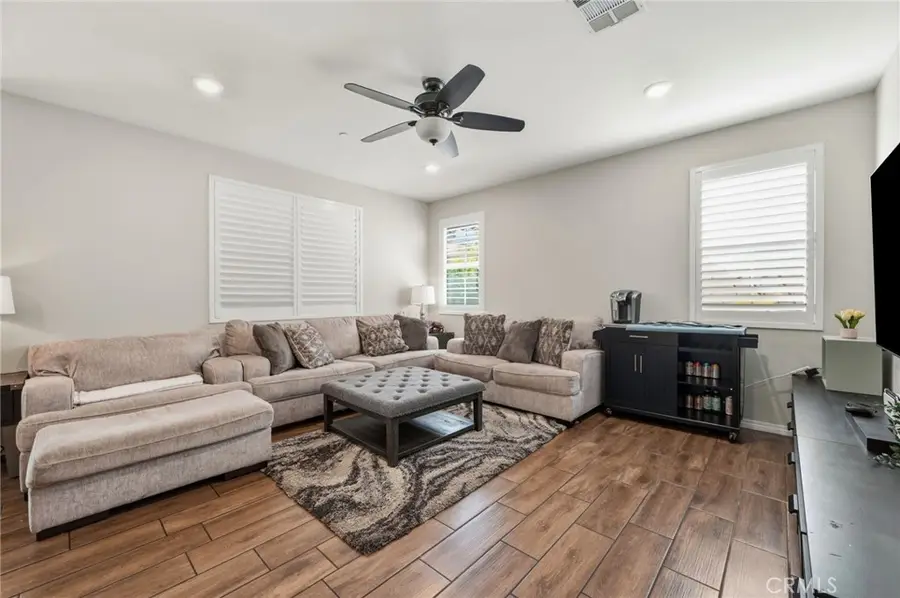 24208 Via Perla, Valencia, CA 91354 - #3