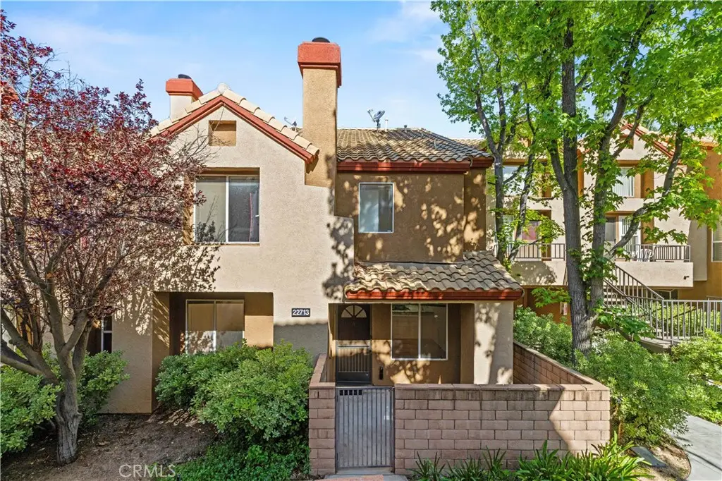 22713 Copper Hill #44, Saugus, CA 91350 - #1