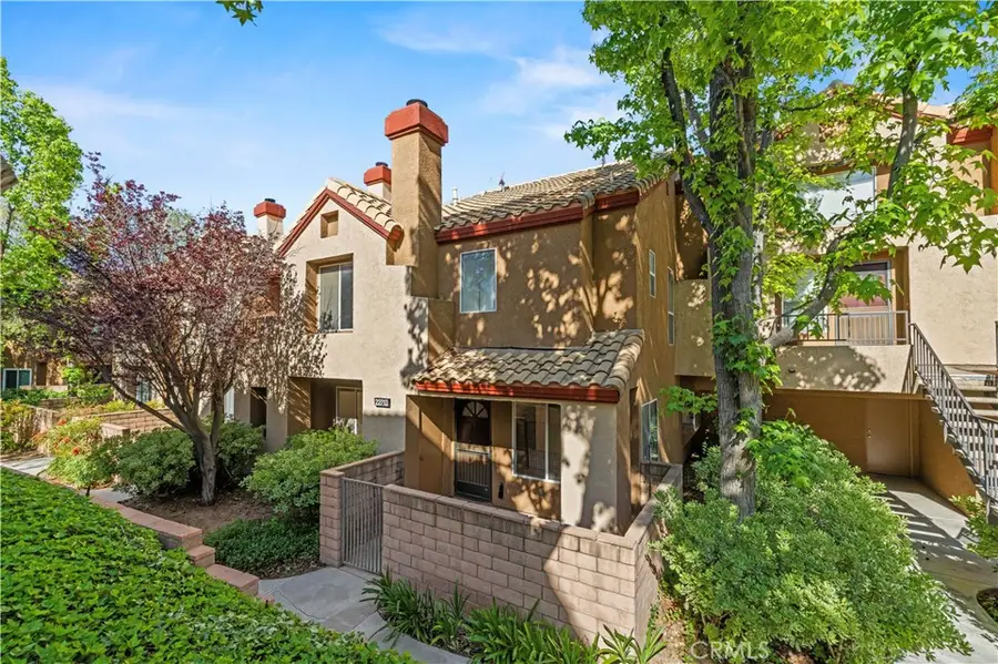 22713 Copper Hill #44, Saugus, CA 91350 - #2