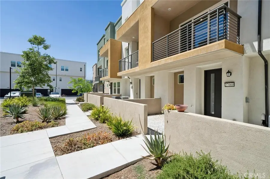 27060 Deer Way, Valencia, CA 91381 - #2