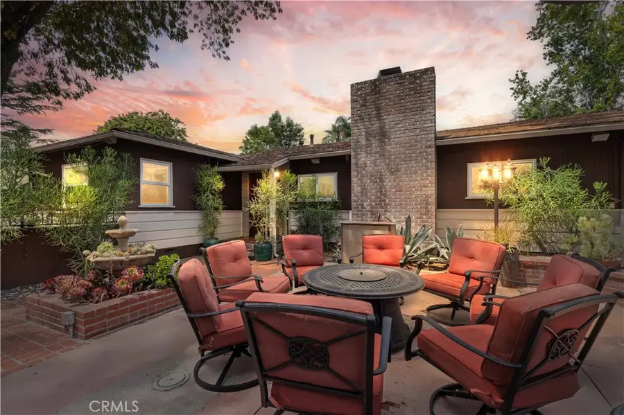 13405 Tiara Street, Valley Glen, CA 91401 - #2