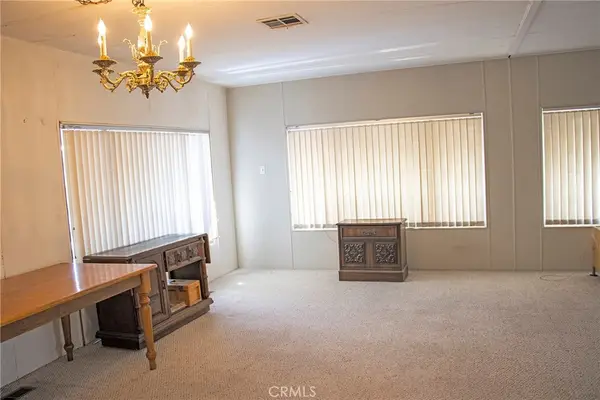 8811 Canoga Avenue #517, Canoga Park, CA 91304