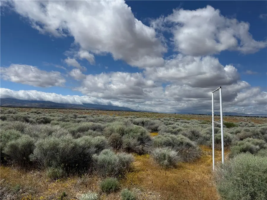 170 Avenue B-8, Lancaster, CA 93536 - #2