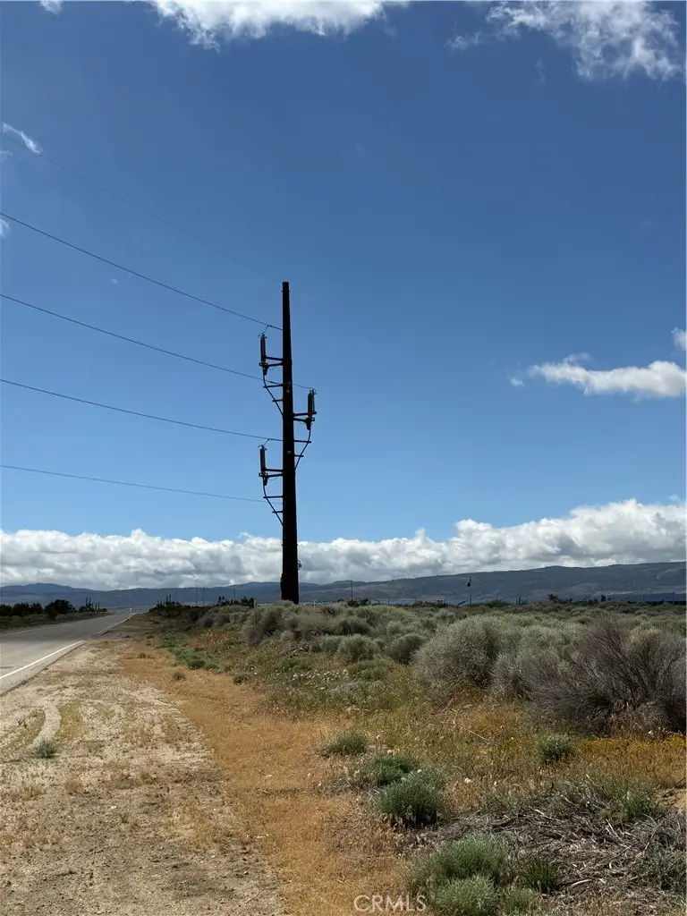 170 Avenue B-8, Lancaster, CA 93536 - #3