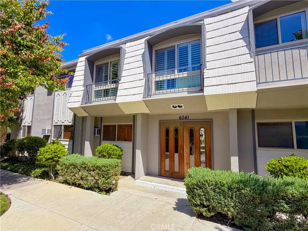 6041 Fountain Park Lane #11, Woodland Hills, CA 91367 - #1