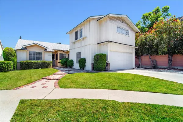 5300 Garden Grove Avenue, Tarzana, CA 91356