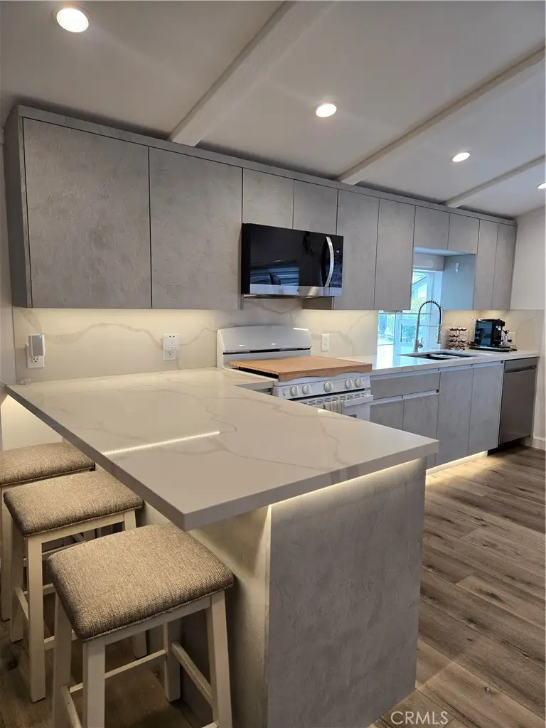 23777 Mulholland Hwy Spc 28, Calabasas, CA 91302 - #1