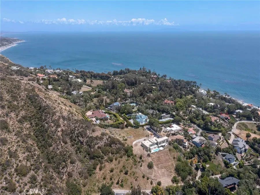 27061 Sea Vista Dr., Malibu, CA 90265 - #3