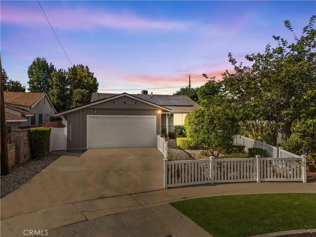 17955 Archwood, Reseda, CA 91335 - #1