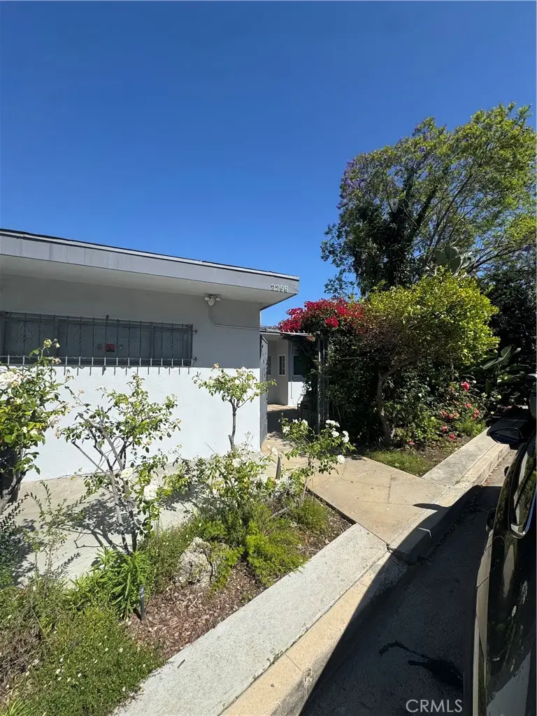 2266 Ronda Vista, Los Angeles, CA 90027 - #1