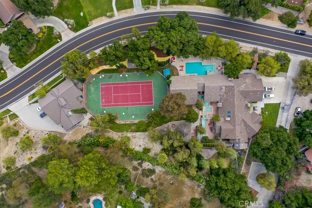15657 Live Oak Springs Canyon, Canyon Country, CA 91387 - #1