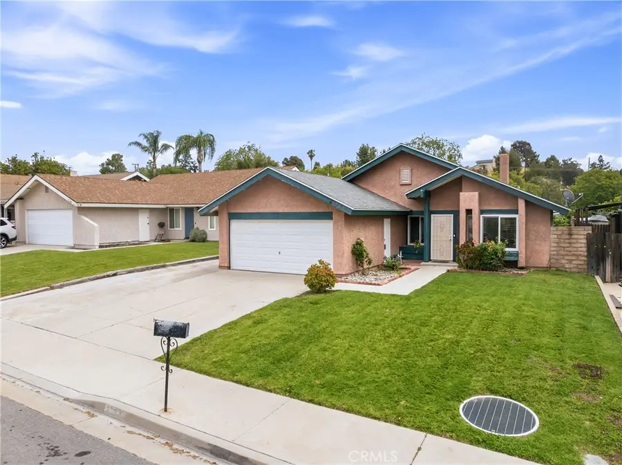 27638 Cherry Creek, Valencia, CA 91354 - #2