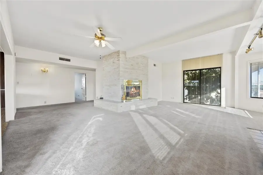 240 S Real, Bakersfield, CA 93309 - #2
