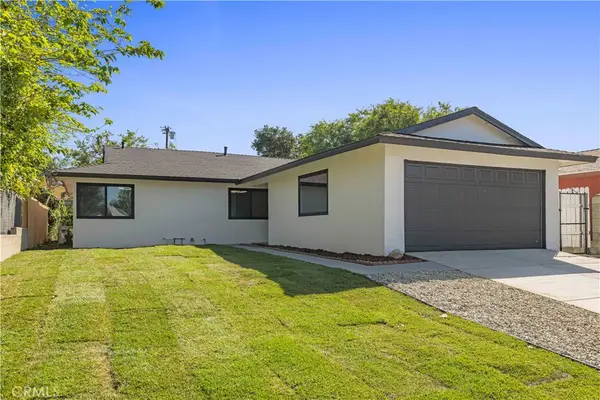 12948 Phillippi Avenue, Sylmar, CA 91342